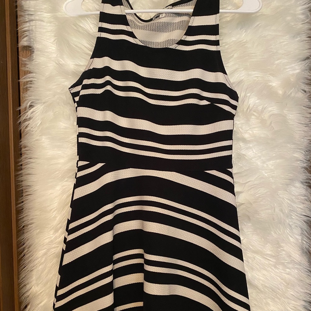 Black and white dress